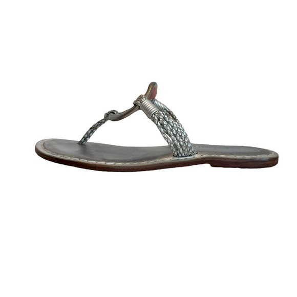 Bernardo Leather Thong Sandals Medieval Silver Metallic O-Ring Size 7 M Medium - Picture 9 of 15